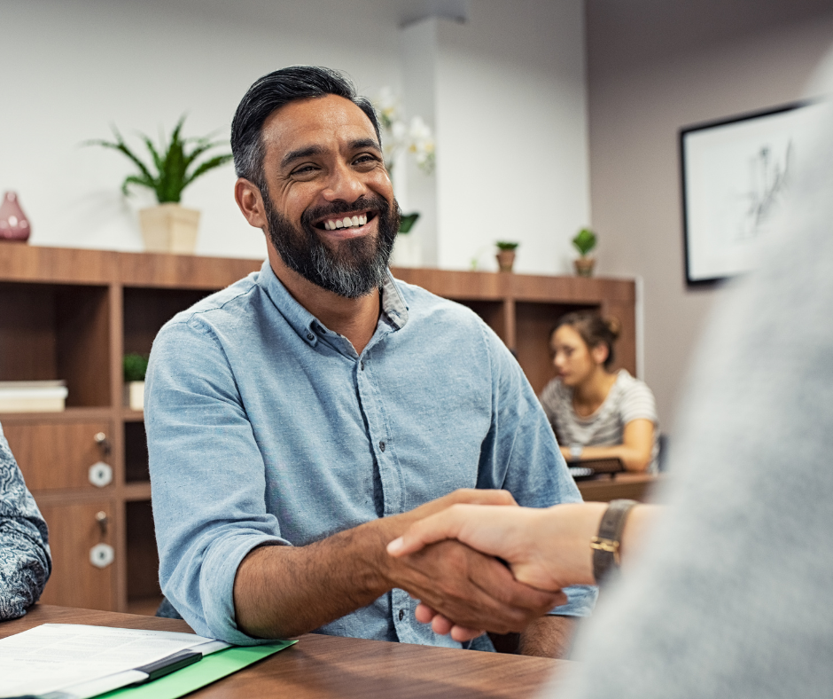 HubSpot Contracts object connecting CPQ, billing, payments, and quote-to-cash processes